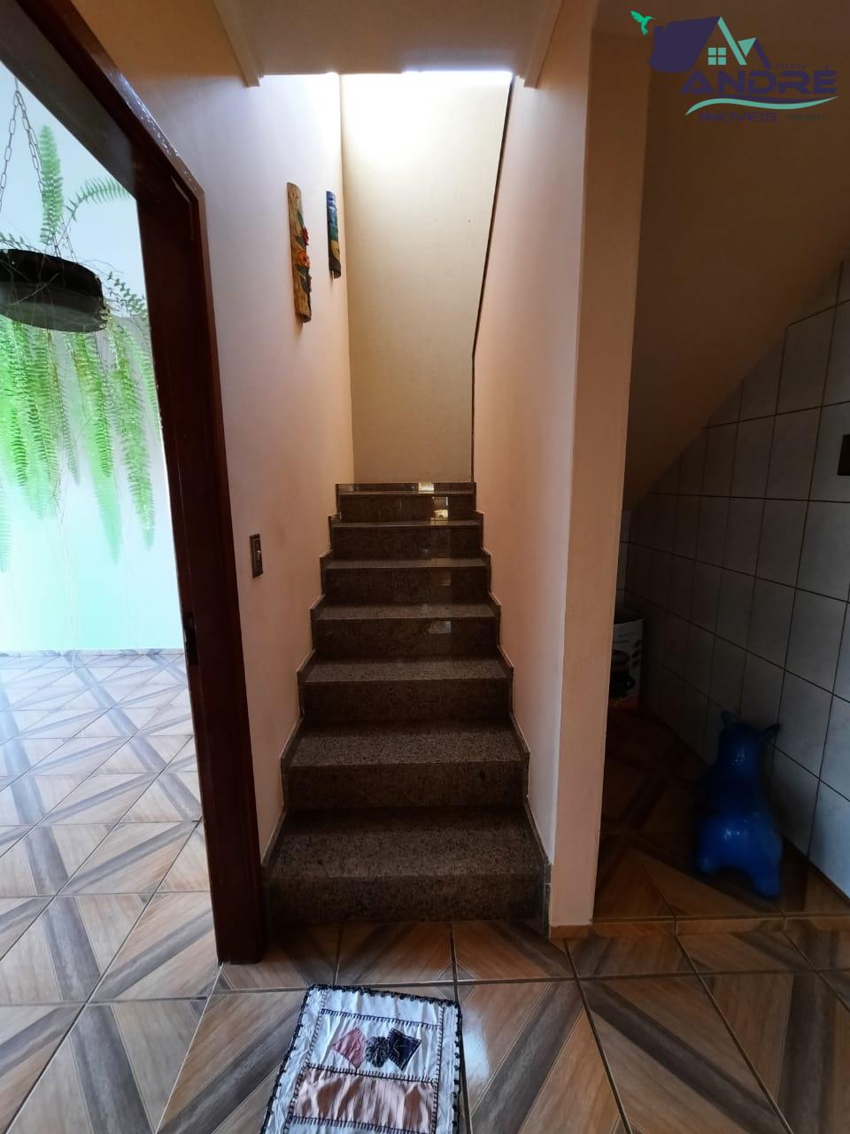 Casa à venda com 4 quartos, 195m² - Foto 14