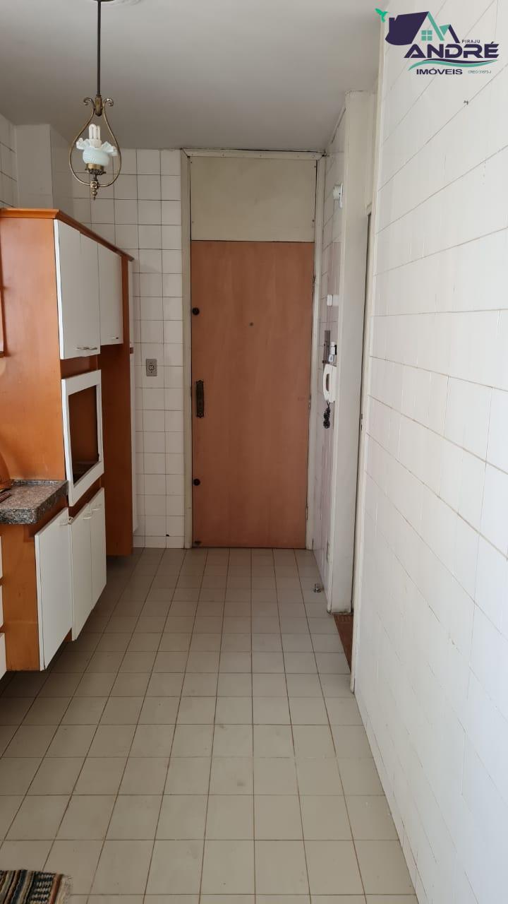 Apartamento à venda com 3 quartos, 120m² - Foto 17