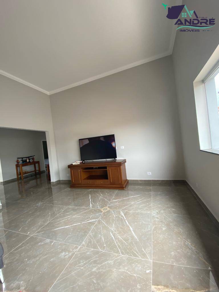 Casa à venda e aluguel com 4 quartos, 300m² - Foto 15