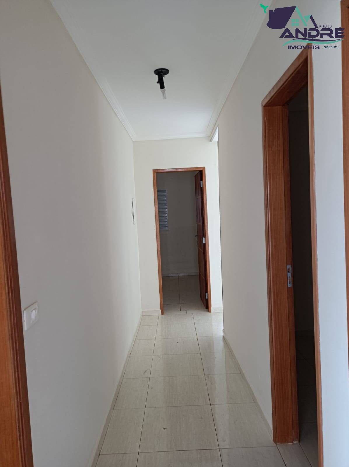 Casa à venda com 3 quartos, 177m² - Foto 7