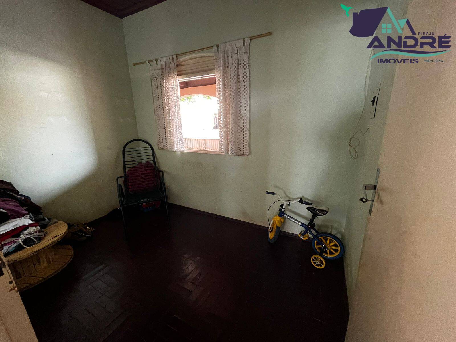 Casa à venda com 3 quartos, 200m² - Foto 10