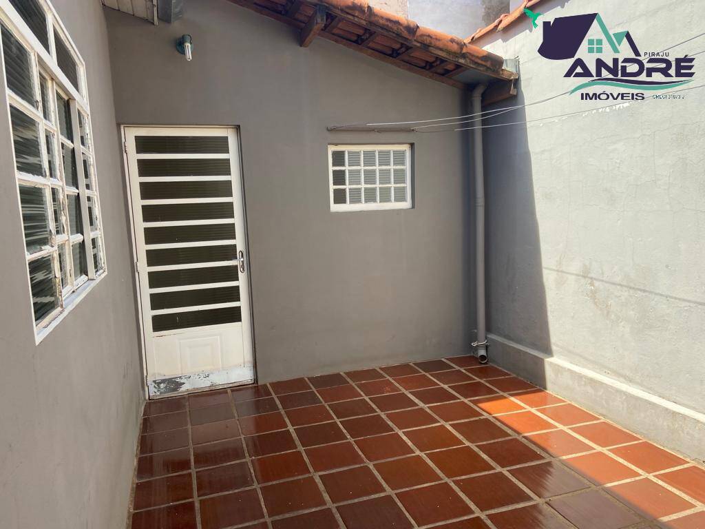 Casa à venda com 2 quartos, 250m² - Foto 7